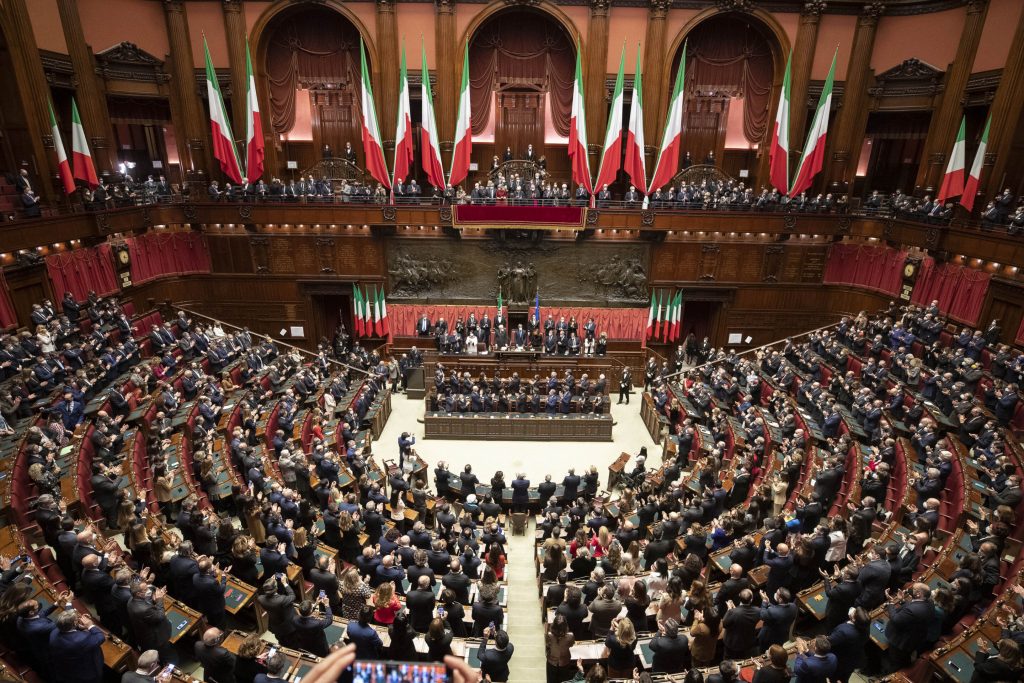 Governo, scontro sui fondi SAFE: la richiesta dei prestiti Ue divide maggioranza e opposizioni