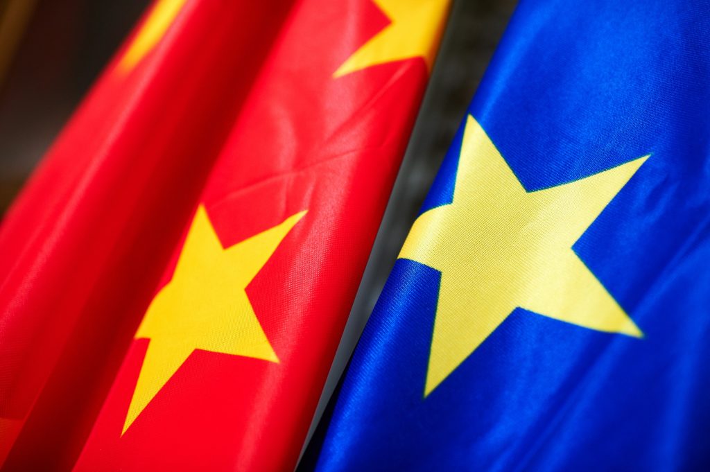Europa e Cina a confronto su commercio e tecnologia