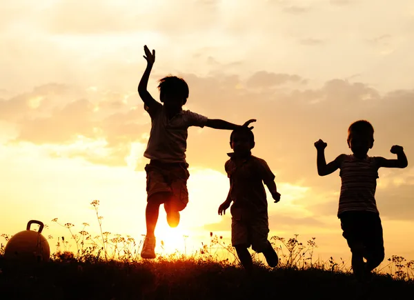 Mortalità infantile in calo: milioni di bambini salvati nel mondo