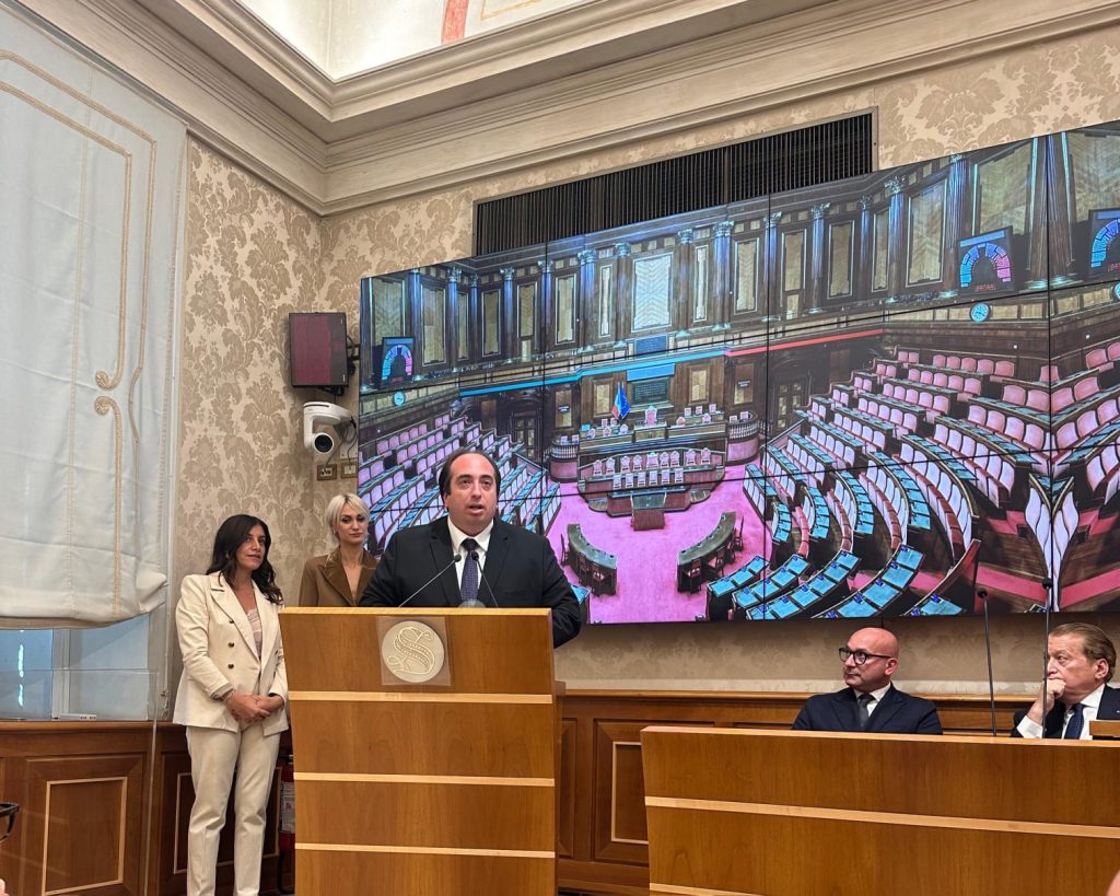 Gabriele Ferrieri, Presidente ANGI, premiato al Senato con il prestigioso Premio Drago