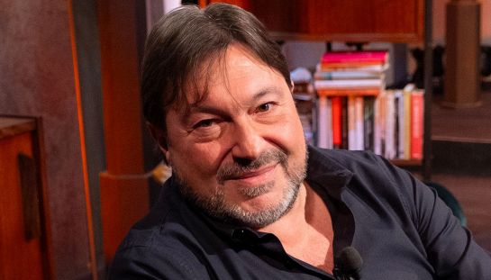 Esplosione a Pomezia: distrutte le auto del giornalista Sigfrido Ranucci, indagini in corso