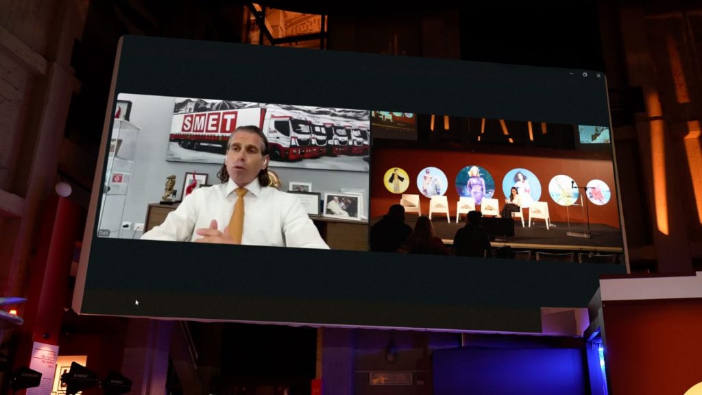 ANGI ospita Domenico De Rosa all’AI & VR Festival. Il Cavaliere e imprenditore interviene su intelligenza artificiale e realtà virtuale applicate a industria e logistica.