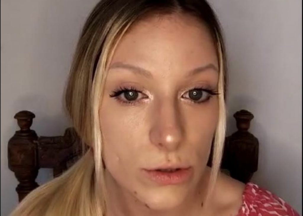 Egitto, confermata in appello la condanna per adulterio a Nessy Guerra: bloccata nel Paese con la figlia