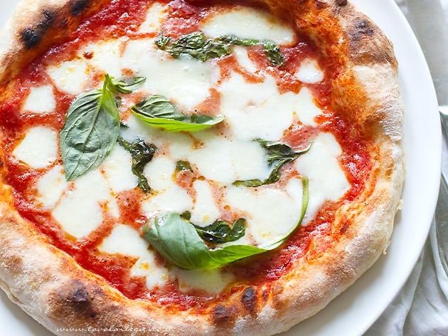 Cucina italiana regina in Europa: pizza, tiramisù e spritz in vetta alla classifica