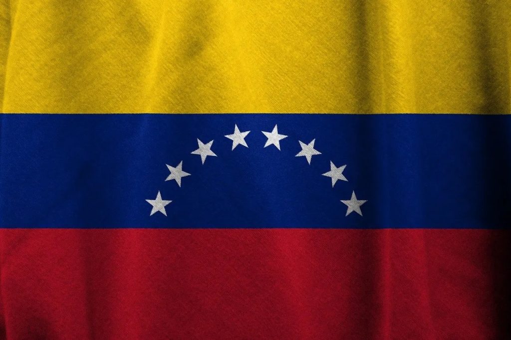 Terremoto in Venezuela, sale il bilancio delle vittime: oltre 1.400 morti. Soccorsi internazionali al lavoro tra le macerie