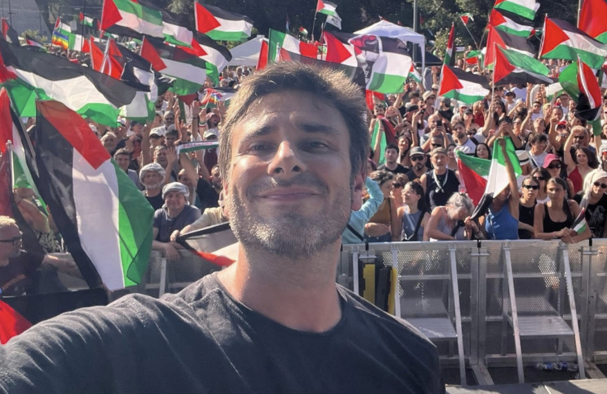 Di Battista rassicura da Cuba: «Sto meglio, venerdì torno in Italia»