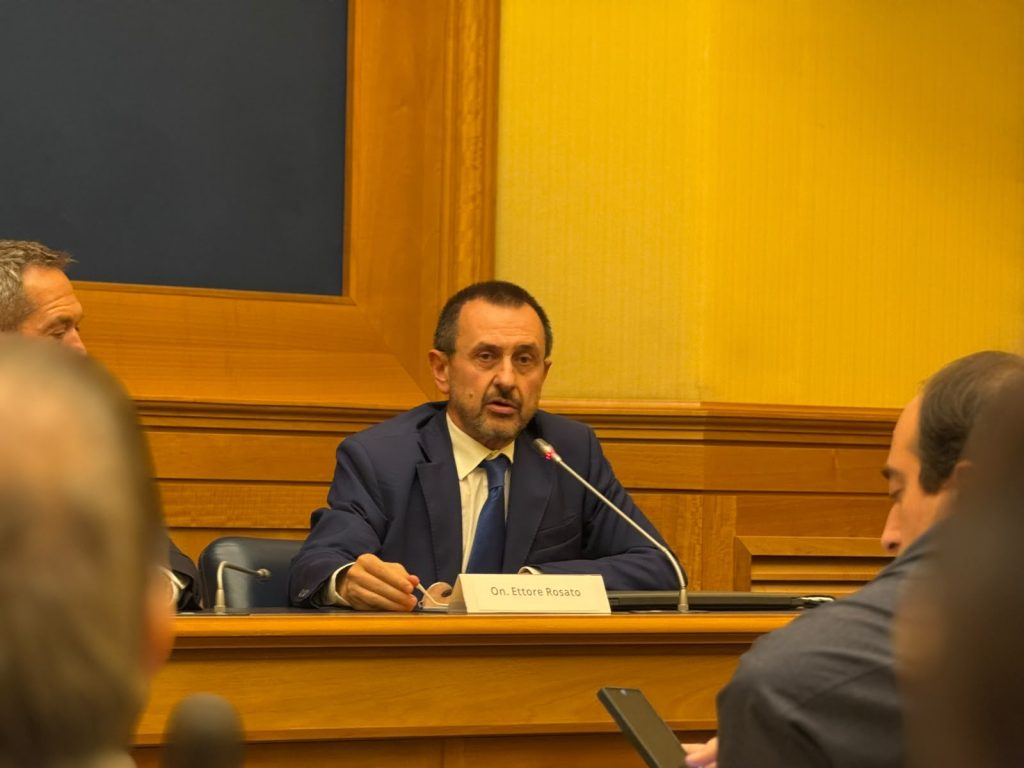 Cybersecurity e AI agentica, Rosato (COPASIR) all’evento di oggi alla Camera: «La sicurezza digitale riguarda tutti»